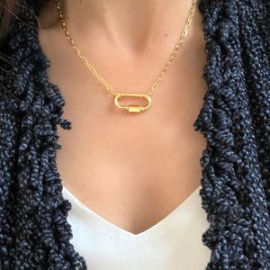 New 18k Gold Plated Buckle Lock Necklace